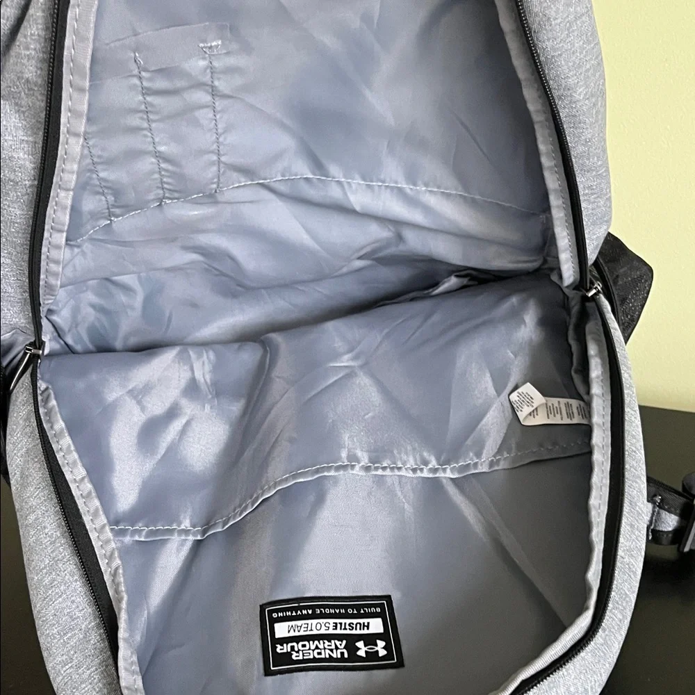 Under Armour Hustle 5.0 Backpack